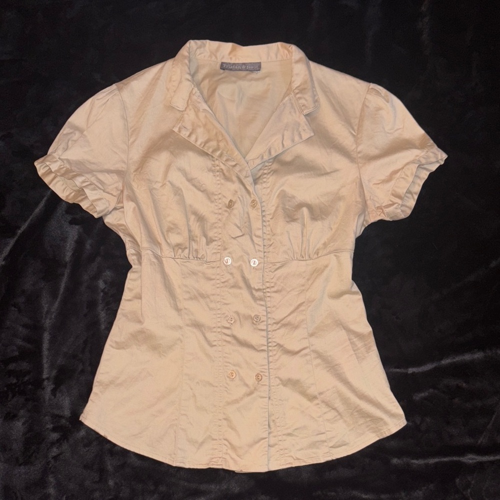 Really cute Tristan&Iseut vintage top